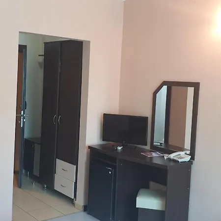 Πανσιόν Alessia Eforie Nord