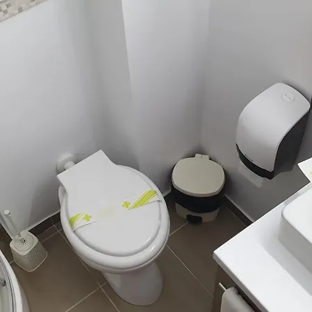 Alessia Πανσιόν 4*